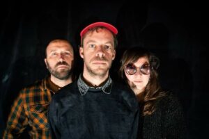 facebook_1732008677864_7264570925605361886